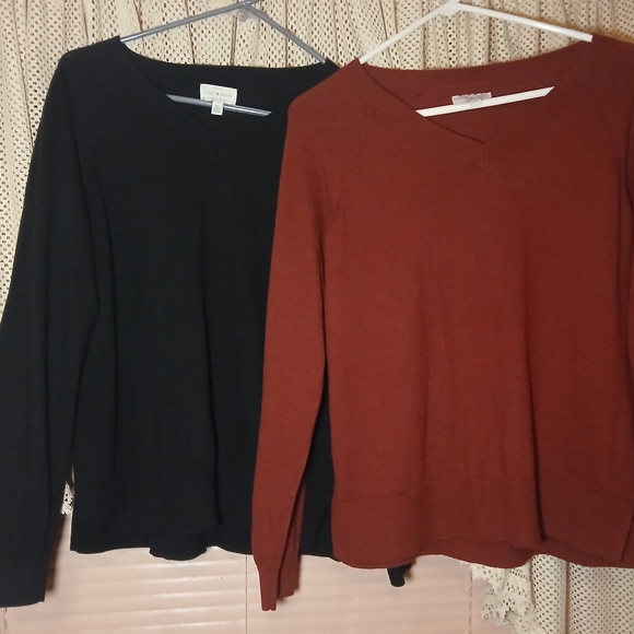 Lucky Brand 2 Piece Black and Red V Neck Sweater Set Cotton Blend Size Small - Picture 9 of 14